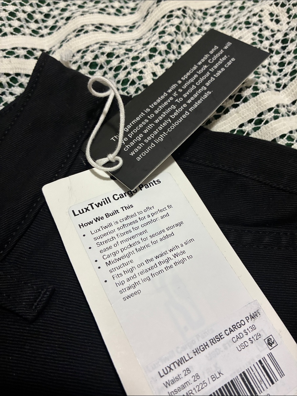 NWT Duer Du/er Women’s  LuxTwill Cargo Pants Black Cargo Straight-Leg - Picture 9 of 9